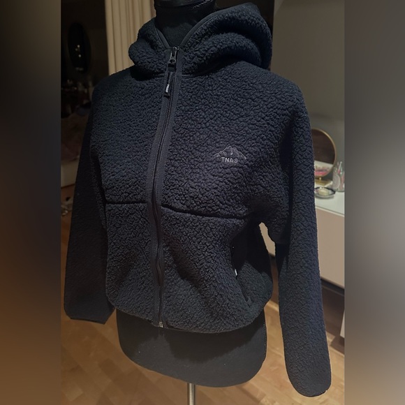 Aritzia Tops - Aritzia TNA Fleece Bigfoot Polar Peak Zip Hoodie XS